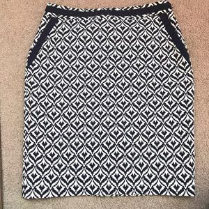 THE LIMITED Navy/White Graphic Pencil Skirt with Pockets size 6